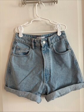 Zara Light Blue High-Rise Rolled Hem Denim Shorts Size 00